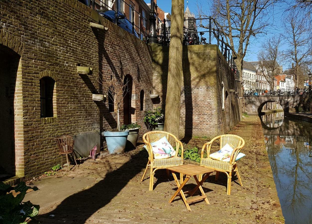 Large Historical Apartment & Canal Terrace Utrecht Dış mekan fotoğraf